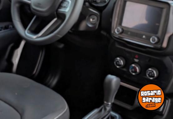 Camionetas - Chrysler Jeep Renegade 2023 Nafta 47000Km - En Venta