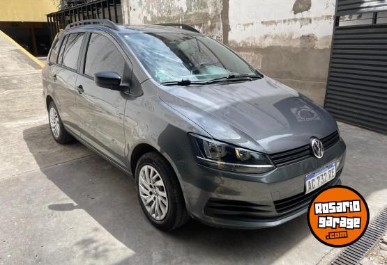 Autos - Volkswagen Suran 2018 Nafta 83000Km - En Venta