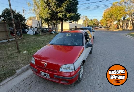 Autos - Renault Clio 1996 GNC 185000Km - En Venta