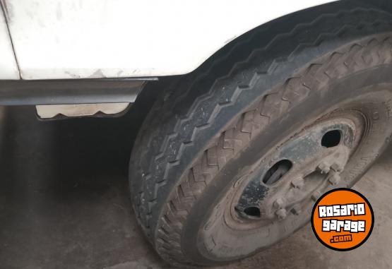 Camiones y Grúas - Vendo-permuto - En Venta