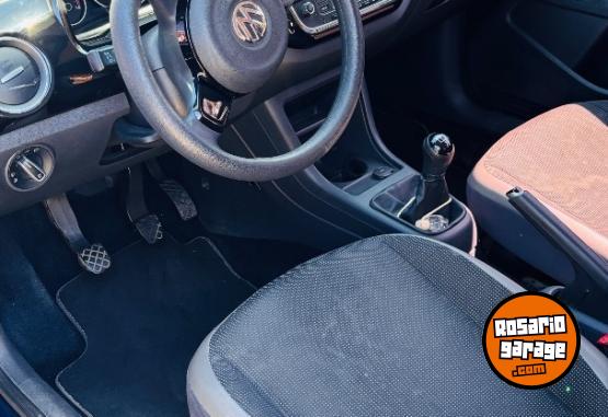 Autos - Volkswagen Up high 2016 Nafta 125000Km - En Venta