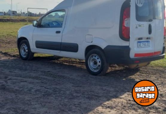 Utilitarios - Fiat Fiorino 2021 GNC 124000Km - En Venta