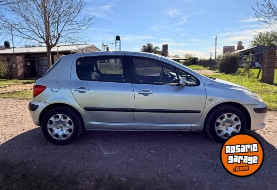 Autos - Peugeot 307 2007 Nafta 180000Km - En Venta