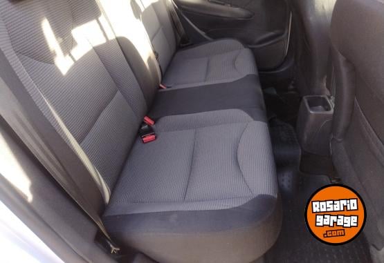 Autos - Peugeot 308 HDI 2013 Diesel 178000Km - En Venta
