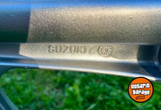 Motos - Suzuki Ax 2026 Nafta 700Km - En Venta