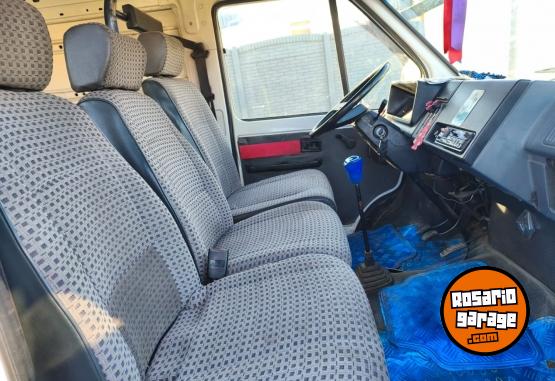 Utilitarios - Renault TRAFIC 1995 Diesel 1Km - En Venta