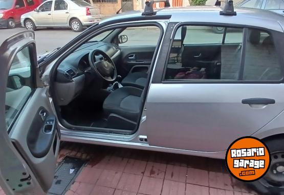 Autos - Renault Symbol 2009 GNC 226300Km - En Venta