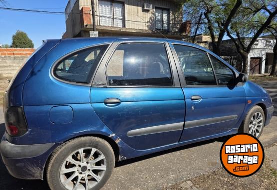 Autos - Renault Scenic 2001 Nafta 1111Km - En Venta