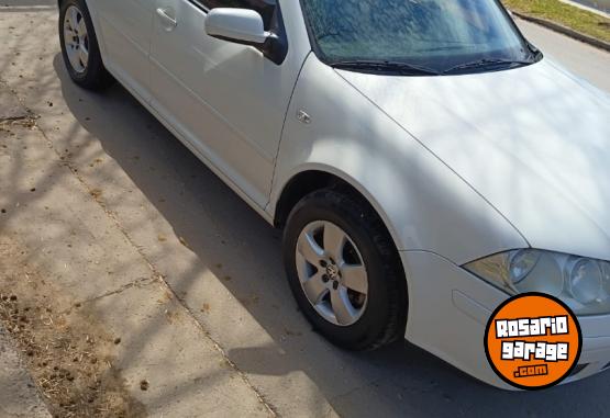 Autos - Volkswagen BORA 2011 Nafta 175000Km - En Venta