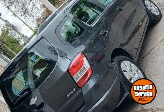 Autos - Chevrolet Spin lt 5 asientos 2016 Nafta 120000Km - En Venta