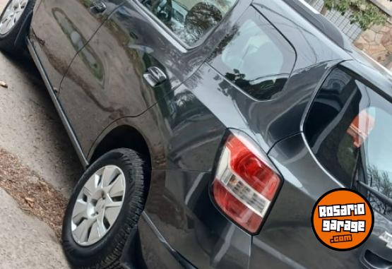Autos - Chevrolet Spin lt 5 asientos 2016 Nafta 120000Km - En Venta