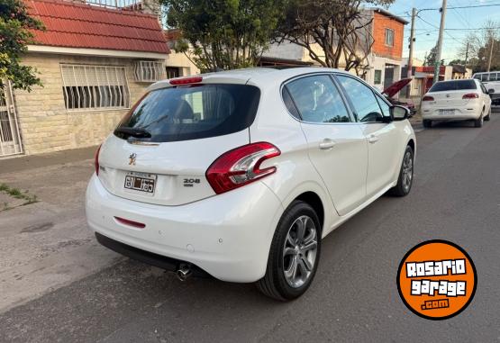 Autos - Peugeot 208 2016 Nafta 90000Km - En Venta