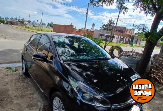 Autos - Peugeot 208 allure 2016 Nafta 73000Km - En Venta