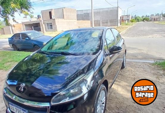 Autos - Peugeot 208 allure 2016 Nafta 73000Km - En Venta