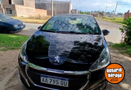 Autos - Peugeot 208 allure 2016 Nafta 73000Km - En Venta