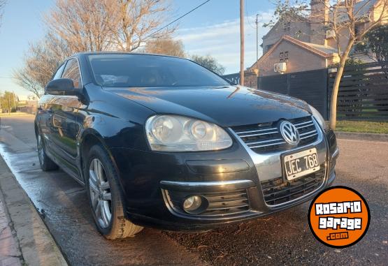 Autos - Volkswagen Vento 2010 Nafta 270000Km - En Venta