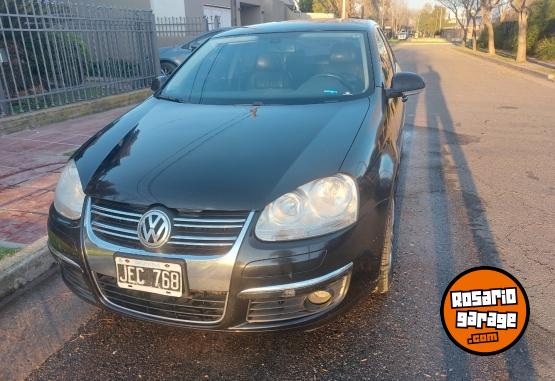 Autos - Volkswagen Vento 2010 Nafta 270000Km - En Venta