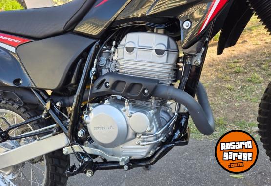 Motos - Honda Xr Tornado 250 2020 Nafta 12200Km - En Venta
