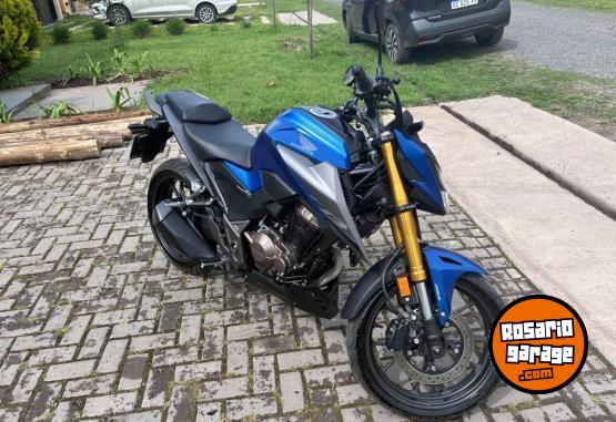 Motos - Honda CB300F 2026 Nafta 2300Km - En Venta