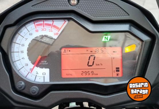 Motos - Benelli TRK 502 2024 Nafta 2950Km - En Venta