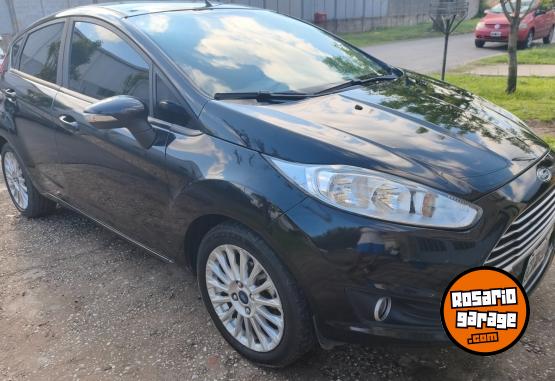 Autos - Ford Fiesta 2015 Nafta 99650Km - En Venta