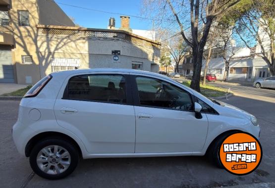 Autos - Fiat Punto Attractive 2013 Nafta 145000Km - En Venta