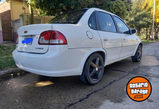 Autos - Chevrolet Classic 2011 GNC 250000Km - En Venta