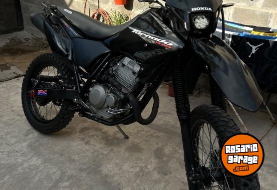 Motos - Honda 2011 2011 Nafta 32000Km - En Venta