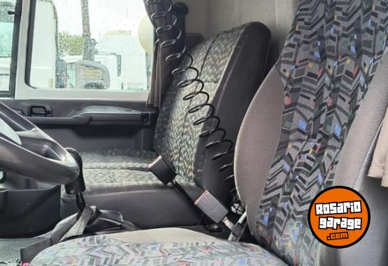 Camiones y Grúas - Camion Ford Cargo 916 - En Venta