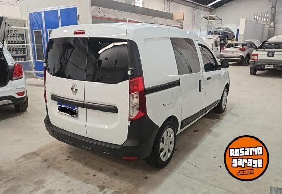 Utilitarios - Renault KANGOO CONFORD 1.6 2022 GNC 120000Km - En Venta