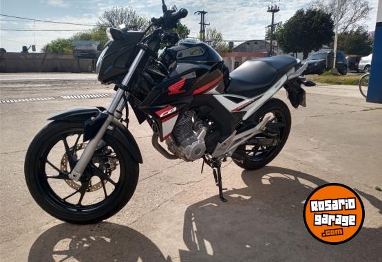Motos - Honda TWISTER 2019 Nafta 12000Km - En Venta