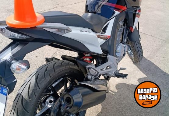 Motos - Honda TWISTER 2019 Nafta 12000Km - En Venta