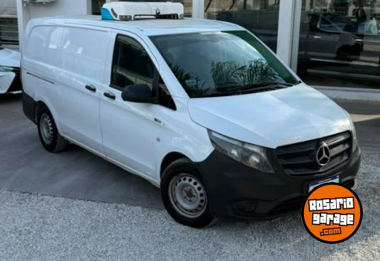 Utilitarios - Mercedes Benz VITO 111CDI FURGON E/FRI0 2017 Diesel  - En Venta