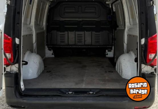 Utilitarios - Mercedes Benz VITO 111 CDI FURGON 2019 Diesel - En Venta
