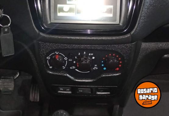 Utilitarios - Renault KANGOO II EXPRESS 2A SCE 2024 Nafta 96472Km - En Venta