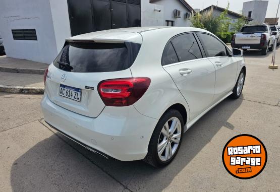 Autos - Mercedes Benz A200 Urban 2018 Nafta 87500Km - En Venta