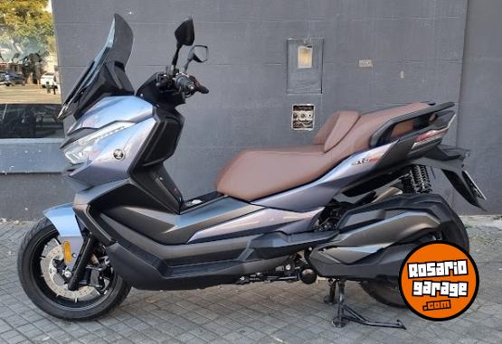 Motos - Voge SR4 MAX 2025 Nafta 3400Km - En Venta