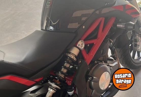 Motos - Benelli tnt 302s 2021 Nafta 15000Km - En Venta