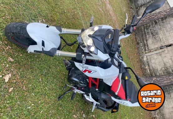 Motos - Benelli 135 2019 Nafta 120000Km - En Venta