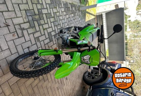 Motos - Kawasaki Klx 300 2024 Nafta 3500Km - En Venta
