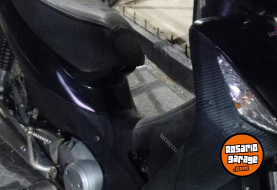 Motos - Honda BIZ 125 2014 Nafta 111111Km - En Venta