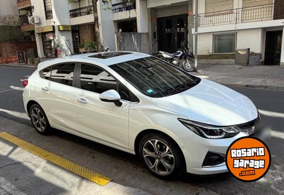 Autos - Chevrolet Cruze Premier 2022 Nafta 32000Km - En Venta