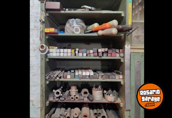 Herramientas - Torno Paralelo Industrial Lunan LC460A (460x1000mm) - Completo con Accesorios y Herramental - En Venta