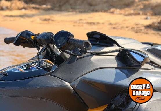 Embarcaciones - SeeDoo RXP 300 RS - En Venta