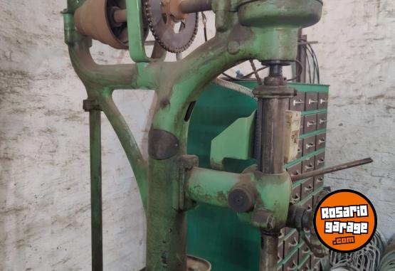 Otros - Agujereadora de Columna Pesada - En Venta