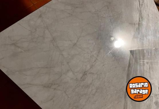 Hogar - Mesa porcelanato símil marmol - En Venta