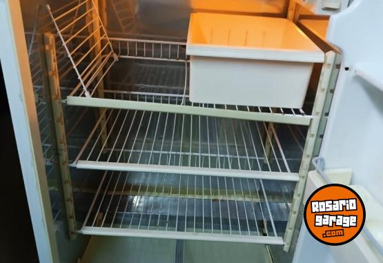Hogar - Vendo heladera con frezzer Peabody - En Venta