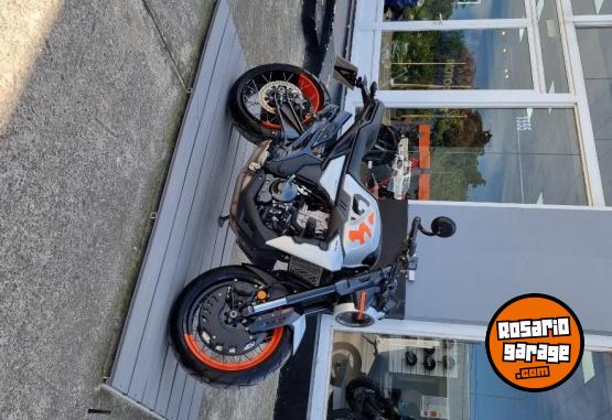 Motos - Zontes GK 350 2024 Nafta 4324Km - En Venta