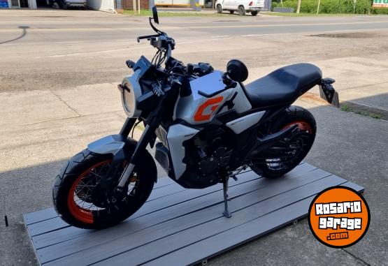 Motos - Zontes GK 350 2024 Nafta 4324Km - En Venta