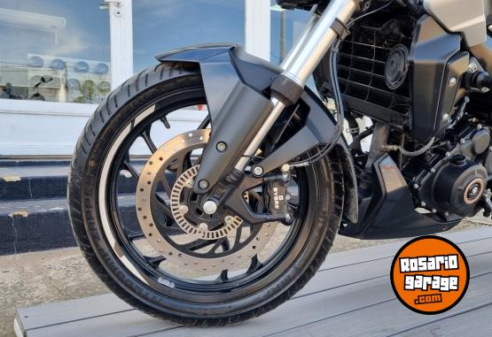 Motos - Bajaj Dominar 250 2025 Nafta 5000Km - En Venta